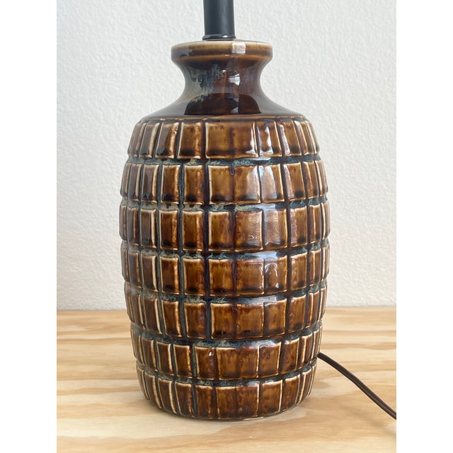 Brown Grenade Ceramic Lamp in great vintage condition. L 7"x W 7" x H 21"