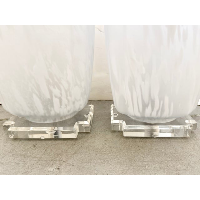 Art Deco 1980s Frosted Mottled Murano Style Glass Table Lamps - A Pair For Sale - Image 3 of 9