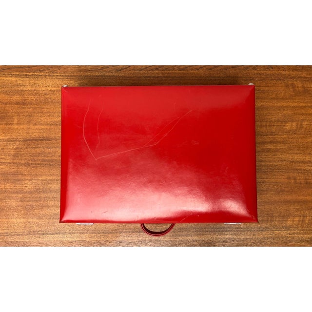Mid-Century Modern German Red Beauty Vanity Mirror Case, 1960s For Sale - Image 9 of 18
