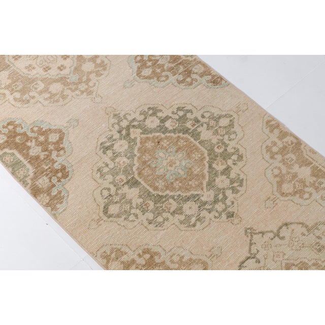 Turkish 1960s Neutral Corridor Rug For Sale - Image 3 of 9