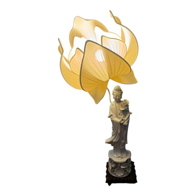 1960s Vintage Buddhist Blanc De Chine Guanyin Porcelain Lotus Flower Lamp For Sale - Image 5 of 8