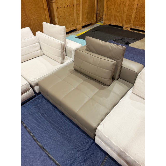 Minotti Lawrence Seating System For Sale - Image 13 of 18