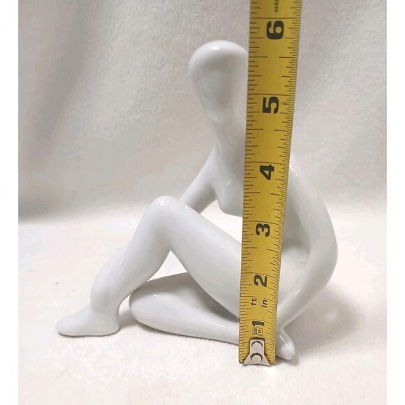 Royal Dux Czeckoslovakian Nude Woman Figurine 7" White Porcelain MCM Art Deco For Sale - Image 16 of 18