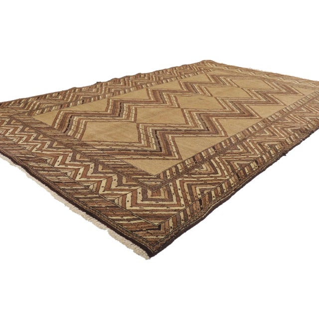 75143 Vintage Persian Semnan Rug, 04'05 x 07'07. Emanating nomadic charm with incredible detail and texture, this hand...