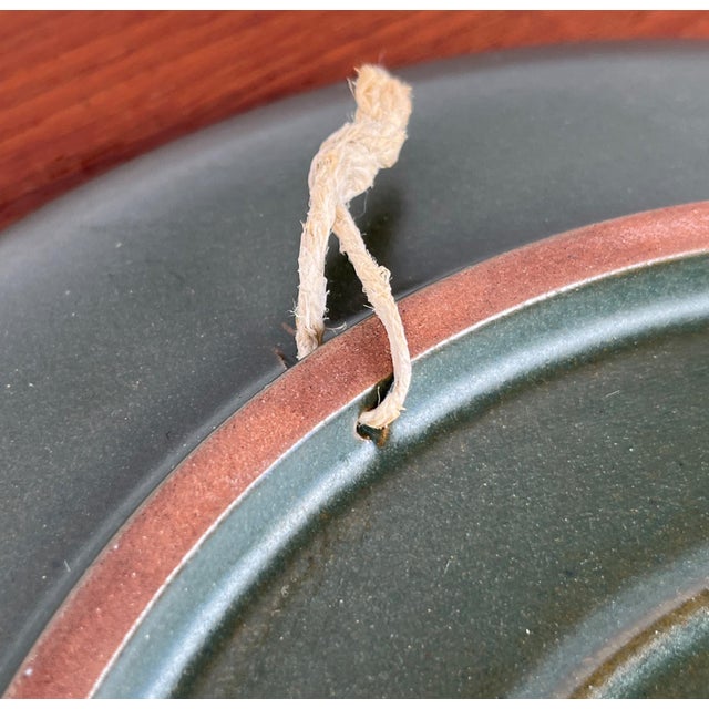 Green Vintage German Ceramic Wall Plate with Bird Design from Keramik Manufaktur Kupfermühle, 1970s For Sale - Image 8 of 14