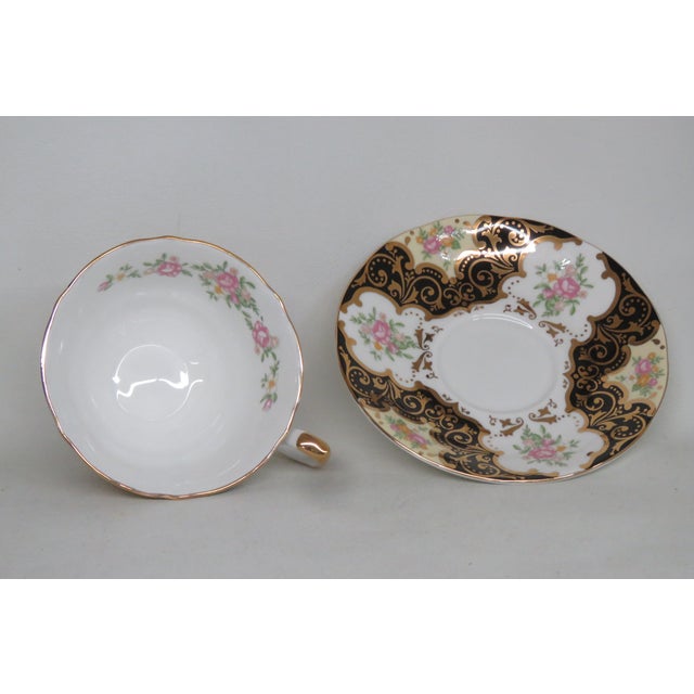 Late 20th Century Staffordshire Elizabethan Bone China Balmoral Black Tea Cup and Saucer Set 4660b For Sale - Image 5 of 10