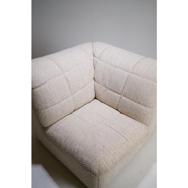 Textile Sculptural Corner Lounge Chair, France, 1970s For Sale - Image 7 of 15