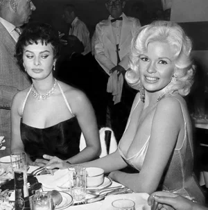 Jayne Mansfield & Sophia Loren Photograph by Joe Shere