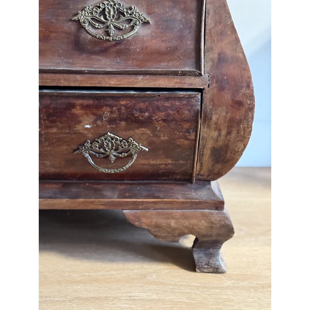 18th Century Dutch Four Drawer Bombay Chest/Commode For Sale - Image 11 of 11