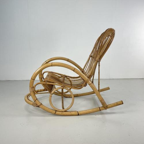 Mid-Century Italian Rattan Rocking Chair in the style of Franco Albini For Sale - Image 5 of 10