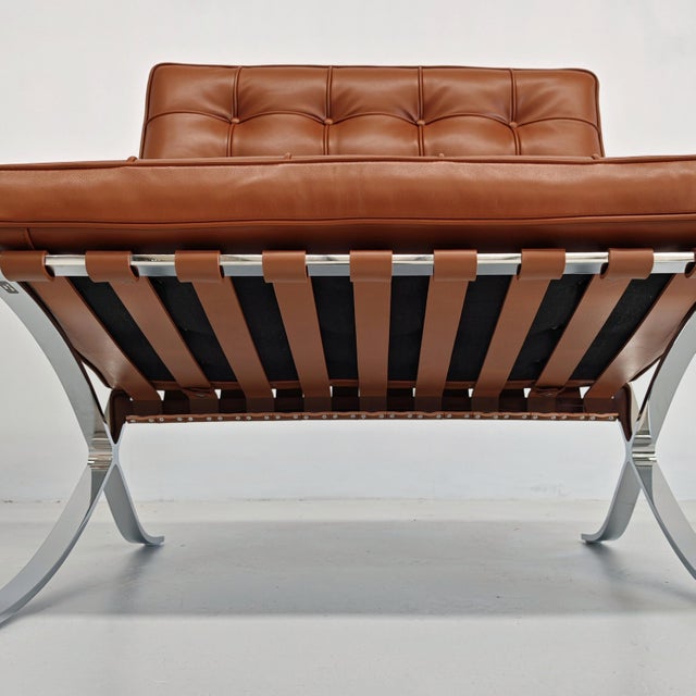 Barcelona Lounge Chairs in Tobacco Leather by Ludwig Mies van der Rohe for Knoll, 2010s, Set of 2 For Sale - Image 17 of 18