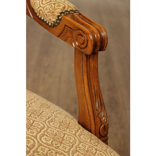 French Louis XV Style Pair of Fauteuil Armchairs For Sale In Philadelphia - Image 6 of 18