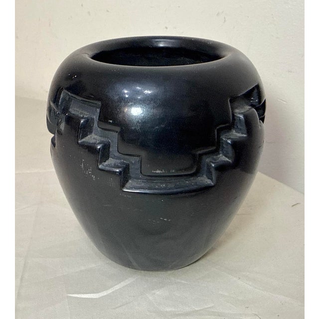 Black Antique Handmade Santa Clara Pueblo Native American Black Pottery Blackware Vase For Sale - Image 8 of 11