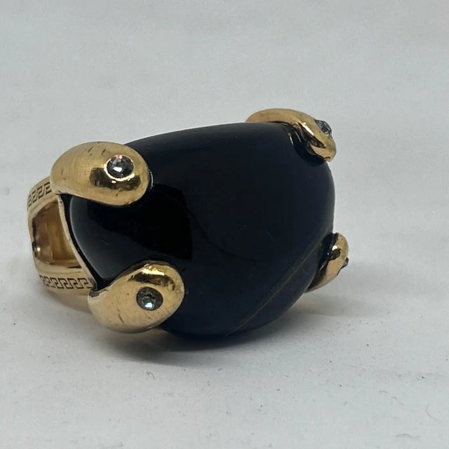 Metal 1990s Gianni Versace Black Agate Oversized Cocktail Ring For Sale - Image 7 of 9