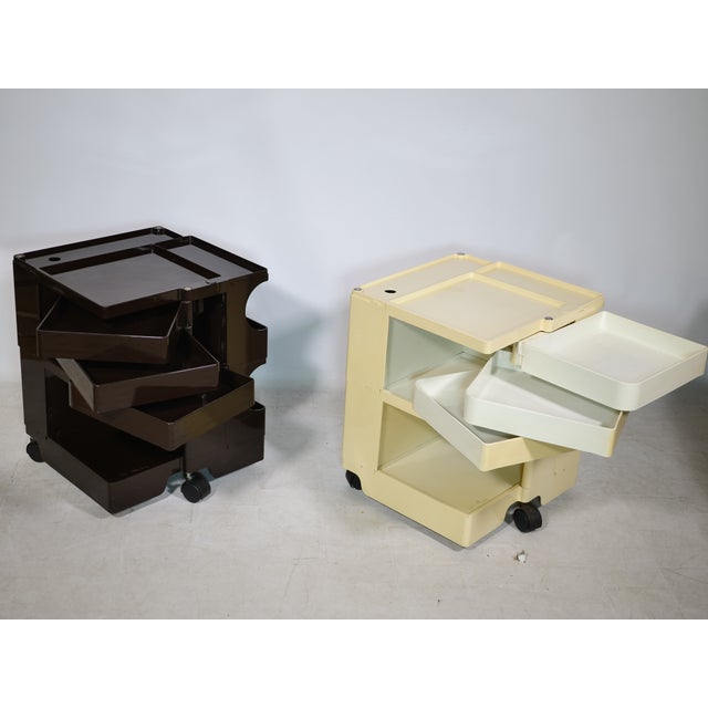 Joe Colombo Space Age Plastic Rolling Container by Joe Colombo, 1970, Set of 2 For Sale - Image 4 of 13