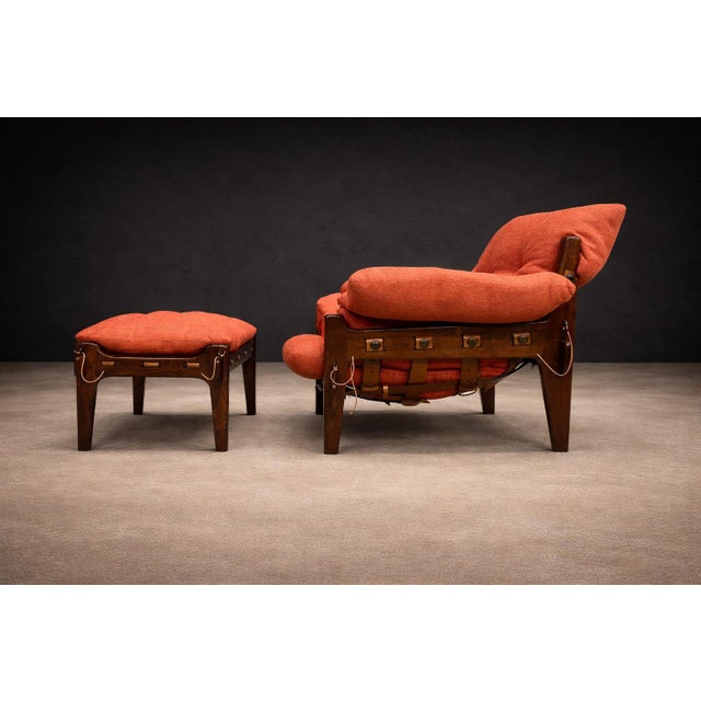“Moleca” Lounge Chair with Ottoman in Rosewood & Fabric, Sergio Rodrigues, Brazil, 1963- Lot 214-346A For Sale - Image 13 of 17
