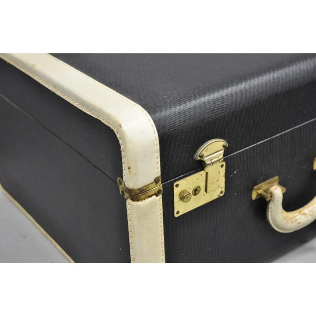 Vintage Art Deco Black & White Hard Case Travel Luggage Suitcase - 2 Pc Set For Sale - Image 14 of 16