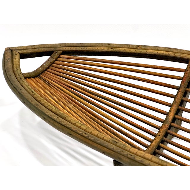 Mid-Century Large Wooden Fruit Basket, 1960s, in Very Good conditions. Designed 1960 to 1969