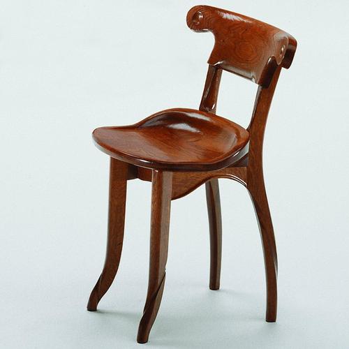 Not Yet Made - Made To Order Vintage Spanish Batllo Chairs in Varnished Oak by Antoni Gaudi, Set of 2 For Sale - Image 5 of 8