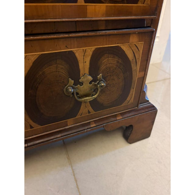 Antique George I Yew Wood and Laburnum Oyster Veneered Bachelors Chest, 1730 For Sale - Image 10 of 18