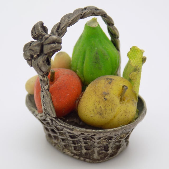Italian Vintage Italian Handmade Genuine Silver & Salt Dough Fruit Basket Dollhouse Miniature Made in Tuscany 1970s For Sale - Image 3 of 9