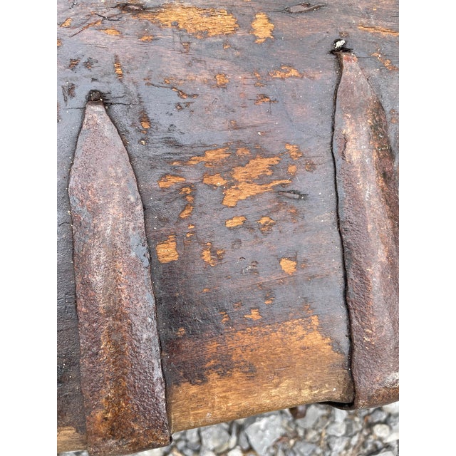 Early 19th Century English Rustic Oak Tray Box With Hand Forged Iron Handles For Sale - Image 15 of 15
