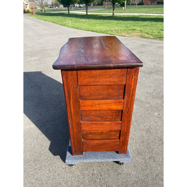 Wood 1900-1909 Quartersawn Oak Washstand For Sale - Image 7 of 8