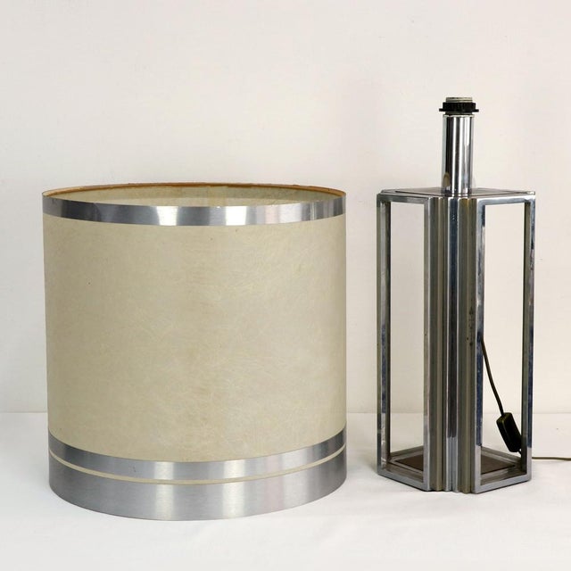 Silver Italian Sculptural Table Lamp in Chromed Metal, 1970s For Sale - Image 8 of 9