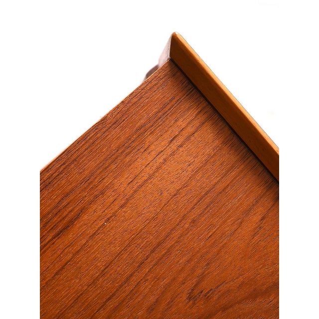 1960s Scandinavian Teak and Oak Bedside Table, 1960s For Sale - Image 5 of 10