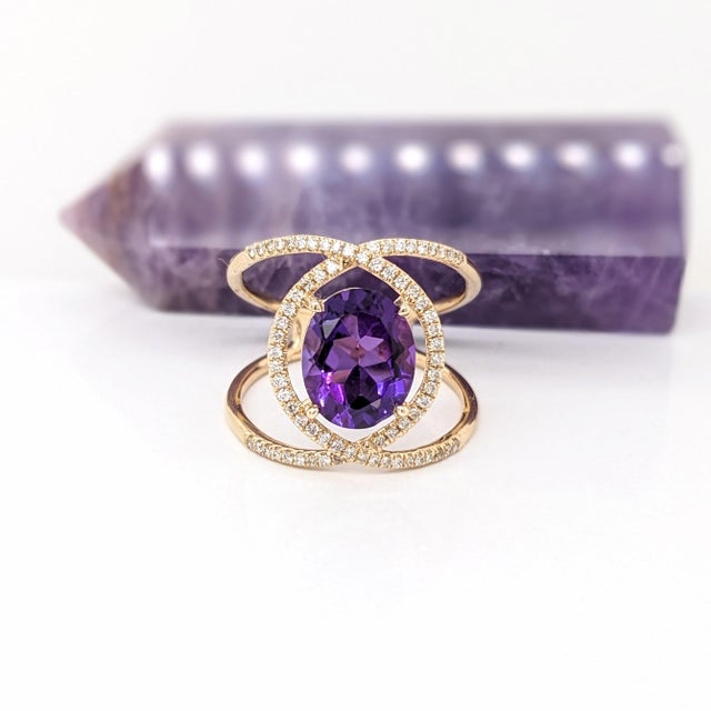 Purple Amethyst Split Shank Ring with Natural Diamond Accents in Solid 14k Yellow Gold For Sale - Image 8 of 9
