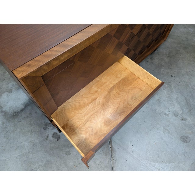 Mid Century Modern Walnut & Mahogany 10-Drawer Dresser, c.1960s For Sale - Image 12 of 18