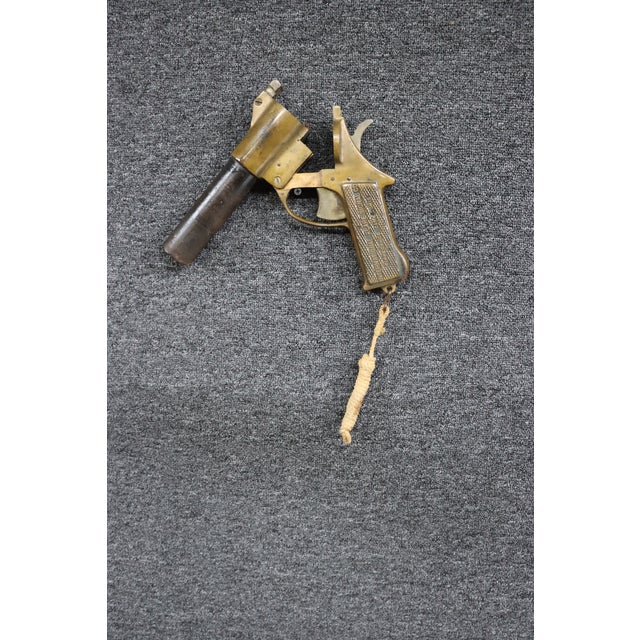 Antique International Flare Signal Co. Brass and Iron Flare Gun For Sale - Image 9 of 13