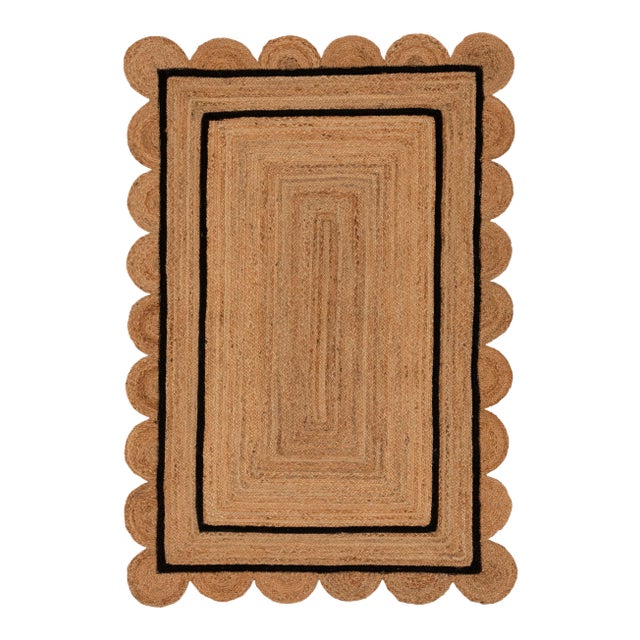 5x7 Ft. Black Double Line Border Braided Jute Scallop Rug For Sale