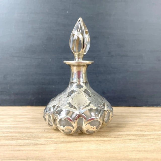Hollywood Regency Antique Circa 1893 Alvin Fine Sterling Overlay Perfume Bottle For Sale - Image 3 of 9