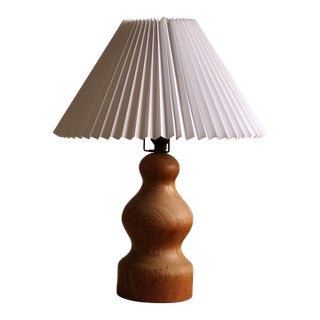 1960s Scandinavian Mid Century Modern Sculptural Organic Wooden Oak Table Lamp For Sale