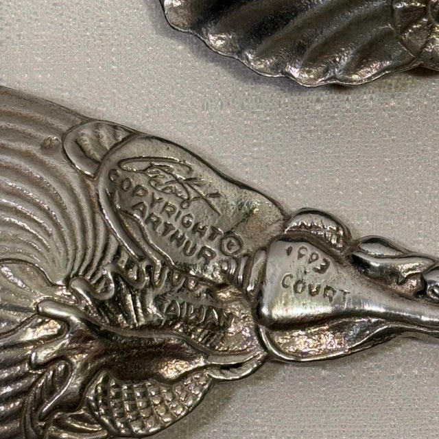 Vintage 1993 Arthur Court Marine Life Shell Salad Servers - Pair For Sale In Mobile - Image 6 of 12