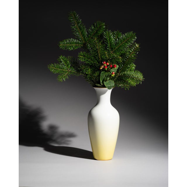 Mid-Century Modern Tall Porcelain Vase with Gilt Rim and Yellow Gradient Decor from Rosenthal Selb-Plößberg, Germany, 1960s For Sale - Image 3 of 8