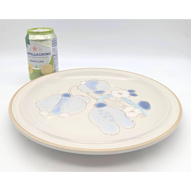 1970s Vintage International China Whitestone "Ocala S Y 6270" Stoneware Dinner Plates, Set of 8 For Sale - Image 9 of 12