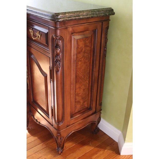71” Bau Furniture French Louis XV Burl Wood and Green Marble Sideboard Buffet For Sale In Portland, ME - Image 6 of 17