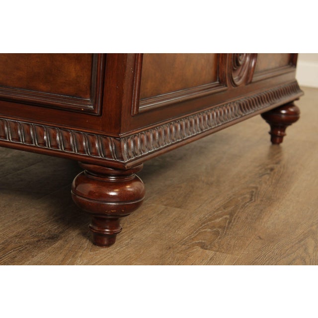 Ethan Allen Townhouse Collection 'Morley' Coffee Table For Sale - Image 12 of 15