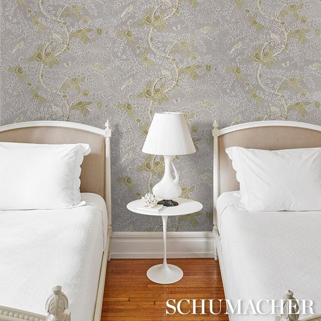 2020s SAMPLE - Schumacher Tole Bird Wallpaper In Spring For Sale - Image 5 of 5