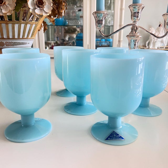 1930s 1930s Pretty set of 7 Morgantown Turquoise blue opaline water or wine glasses // Lead crystal // french blue glasses // original label For Sale - Image 5 of 8