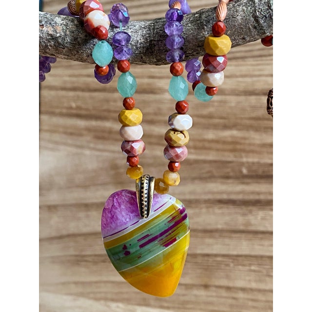 Modern Artisan Multigemstone Necklace With Agate Heart Pendant and Patinated Copper For Sale - Image 3 of 9