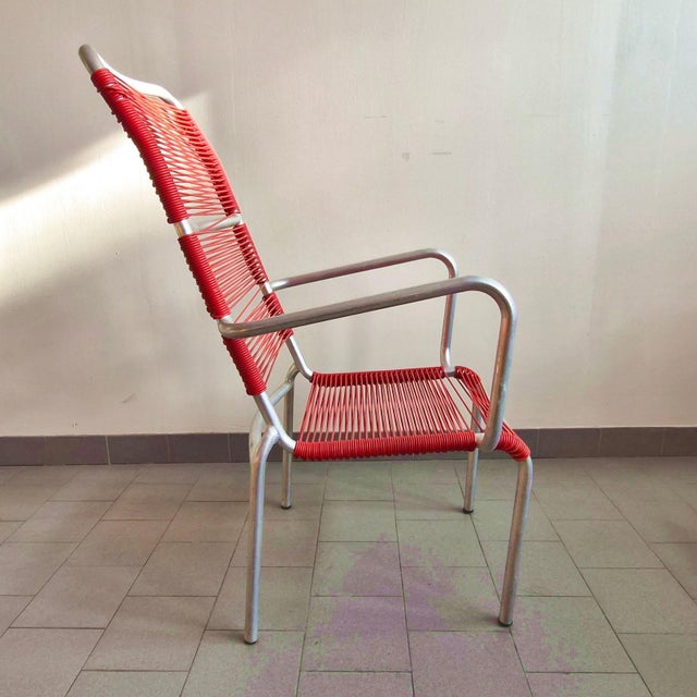 Vintage Aluminum and Plastic Wire Armchairs from Scoubidou, 1950s, Set of 5 For Sale - Image 11 of 17