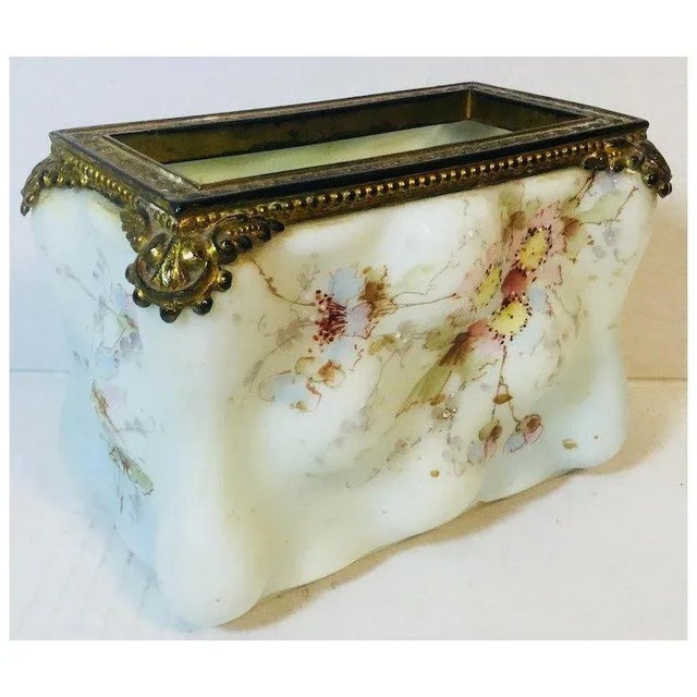 Ceramic Wavecrest Dresser Box For Sale - Image 7 of 9