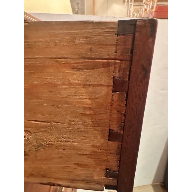 18th Century Mahogany 5 Drawer Chest of Drawers For Sale - Image 9 of 14