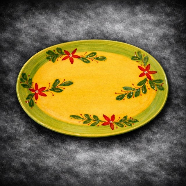 Late 20th Century Hand-Painted Southwestern Floral Ceramic Entertaining Serving Set – (Platter, Bowl & Two Plates) 4 Pieces For Sale - Image 5 of 11