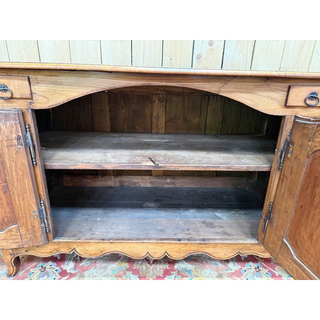 18th Century Louis XV Provincial Low Buffet in Fruit Wood For Sale - Image 6 of 8