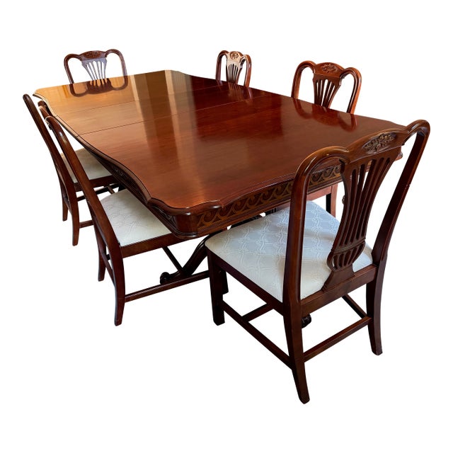 Pennsylvania House Double Pedestal Dining Table With 6 Chairs - Set of 7 For Sale