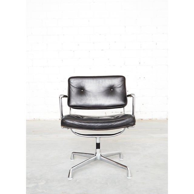 ES102 Intermediate Desk Chair by Ray & Charles Eames for Herman Miller, 1970s For Sale - Image 15 of 15